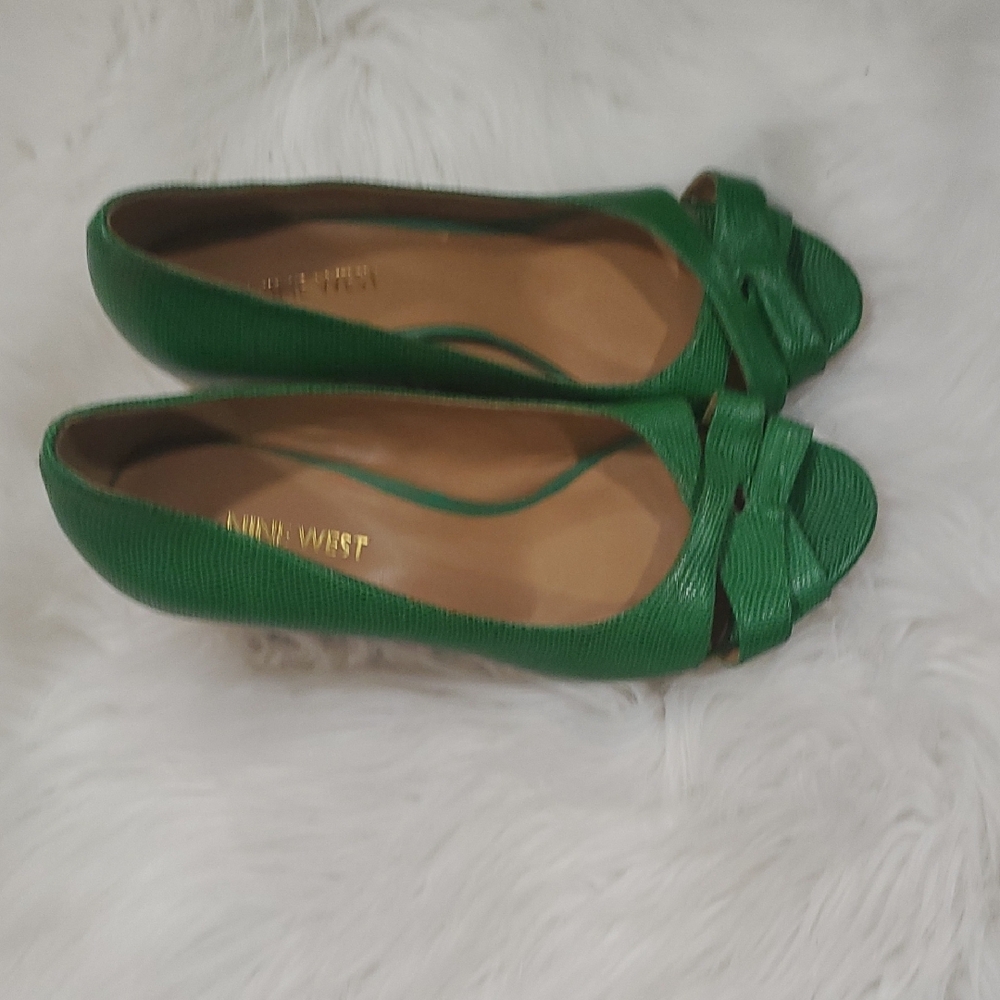 Nine West Emerald Green Peep Toe Wedge Heels - Picture 2 of 11